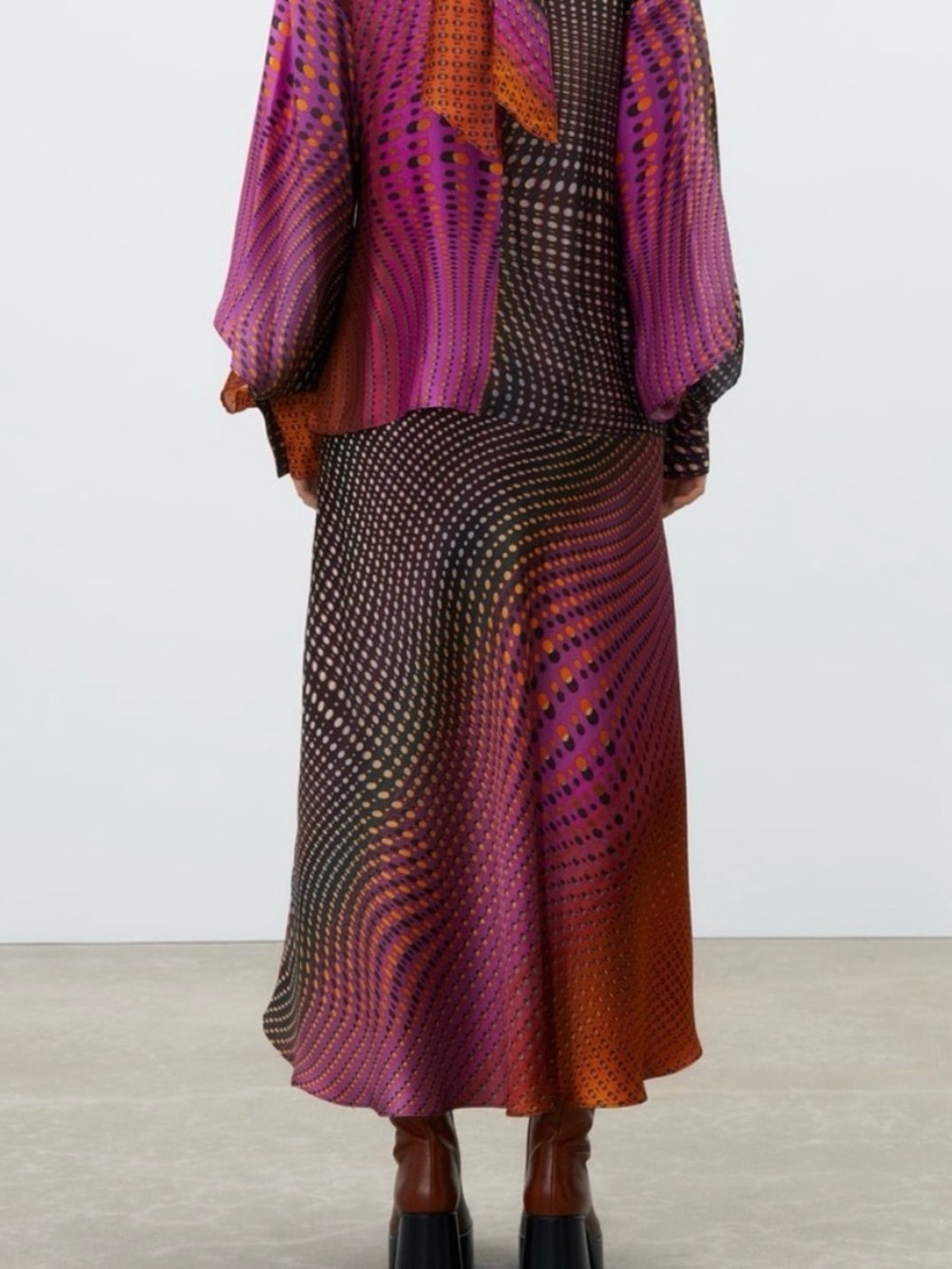 NWT Zara Printed Midi Skirt in Magenta and Orange
